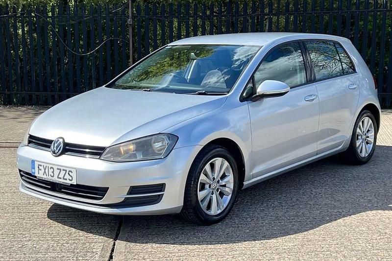 Usado VW Golf VII SE 2013 Prateado Citadino