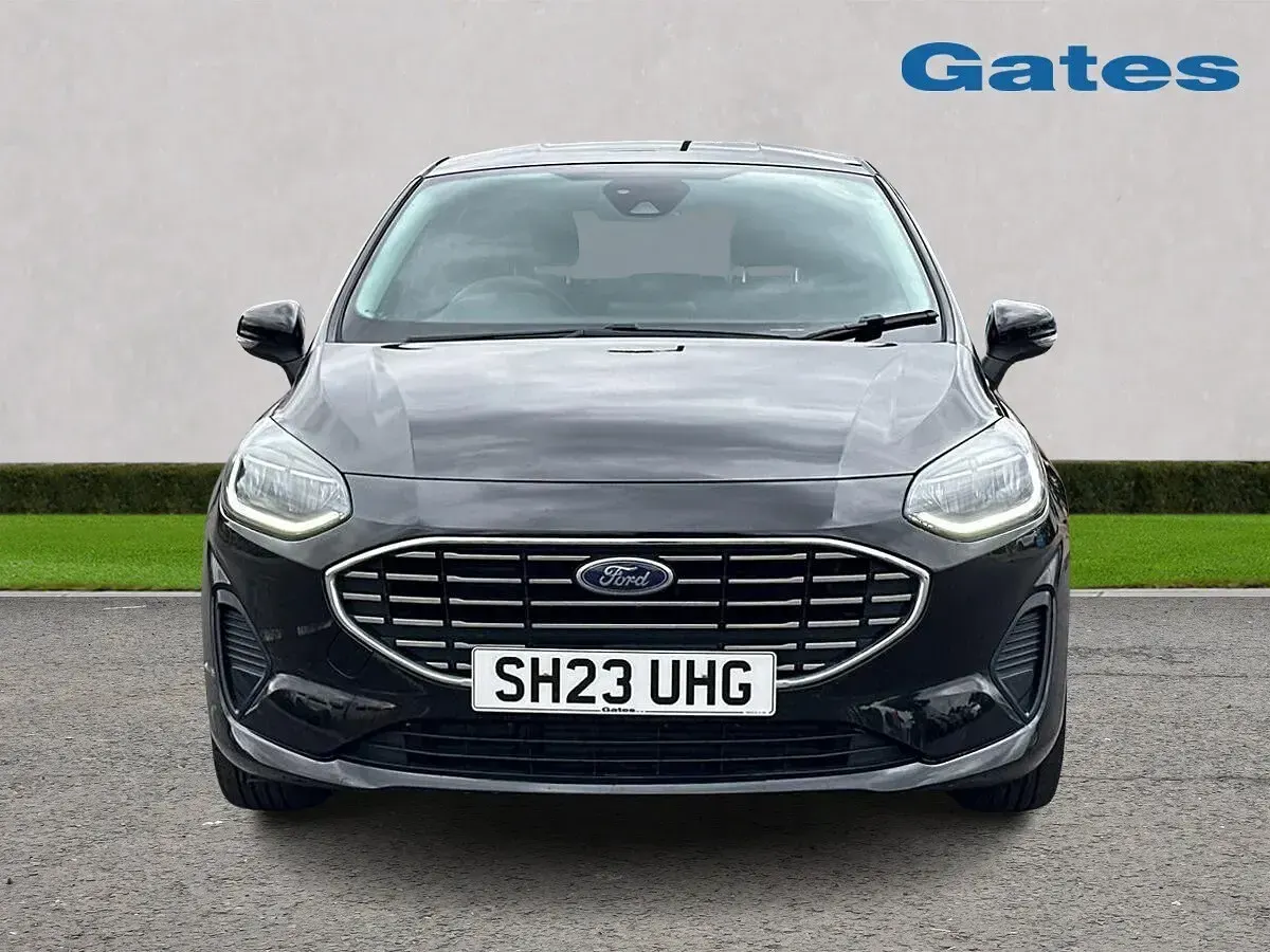 Used Ford Fiesta Titanium 125 HP (91 kW) 2023 Black Hatchback