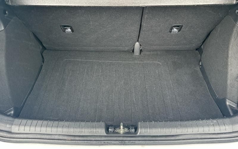 Image 4/4