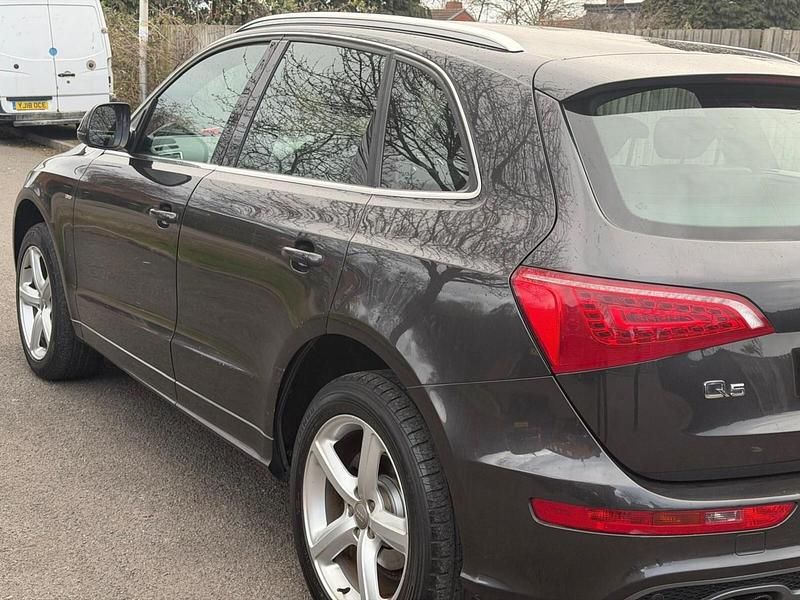 Used Audi Q5 S-Line 143 HP (105 kW) 2011 Grey SUV