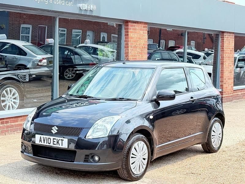 Black Used 2010 Suzuki Swift SZ3 Hatchback | £2,495 - Image 1/4