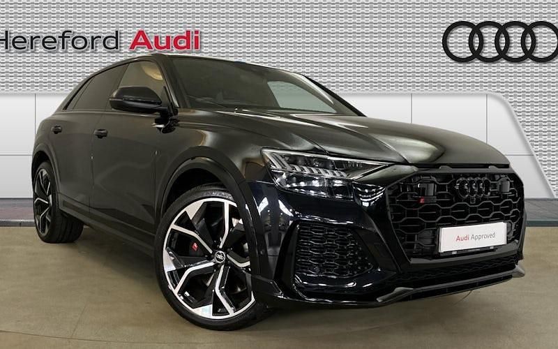 Used 2023 Audi RS Q8 SUV | £77,327 (Fair price) - Image 1/4