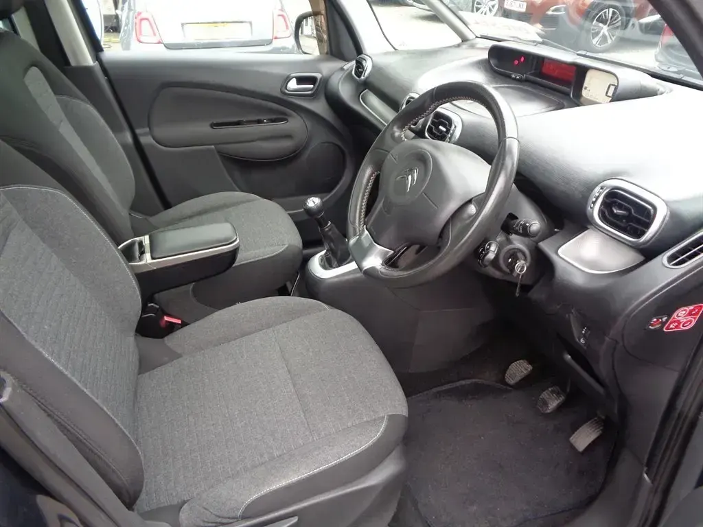 Used Citroën C3 Picasso Platinum 98 HP (72 kW) 2016 Grey MPV