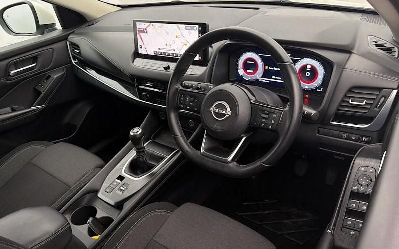 Used Nissan Qashqai N-Connecta 140 HP (102 kW) 2023 White SUV