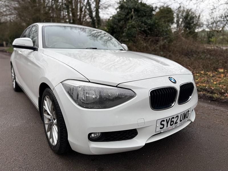 Used BMW 118 2012 White Hatchback