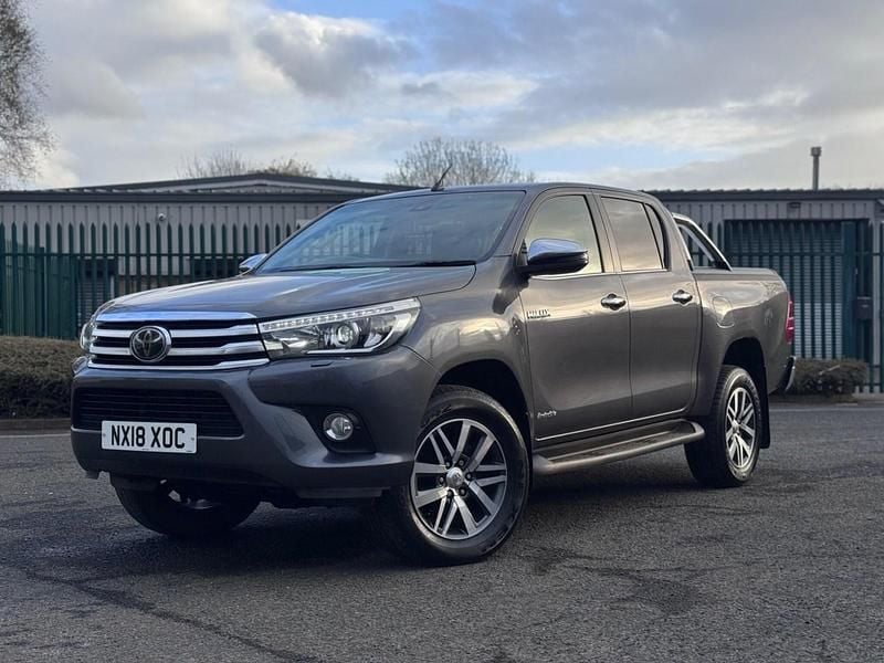 Usado Toyota HiLux 150 HP (110 kW) 2018 Cinzento Pickup