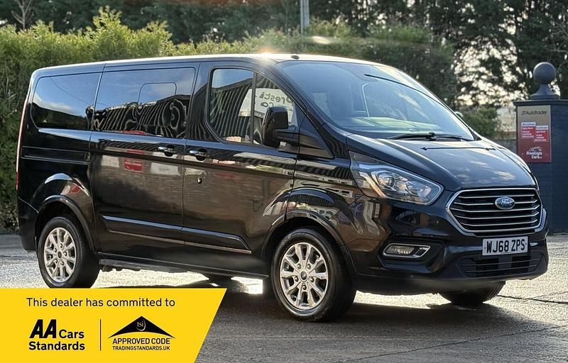 Used Ford Tourneo Custom Titanium 130 HP (95 kW) 2018 Black Van