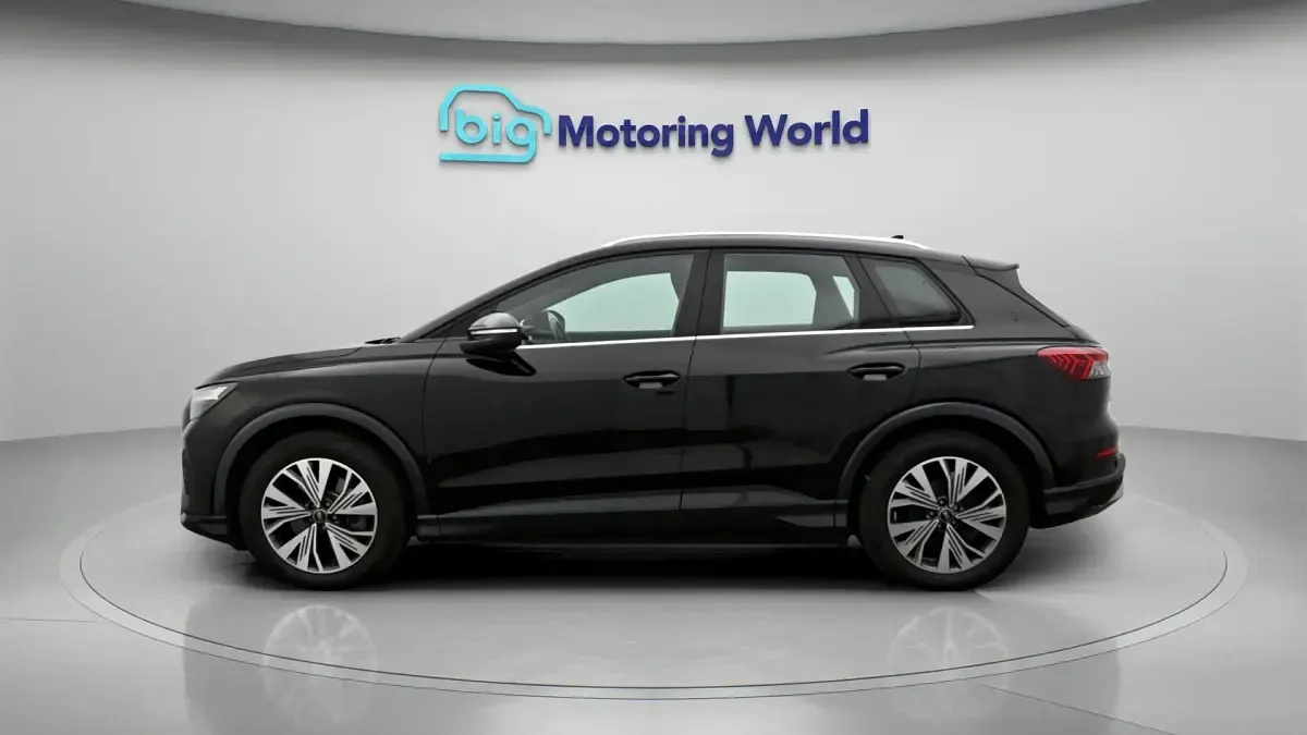 Used Audi Q4 e-tron Sport 150 kW (204 HP) 2021 Black SUV