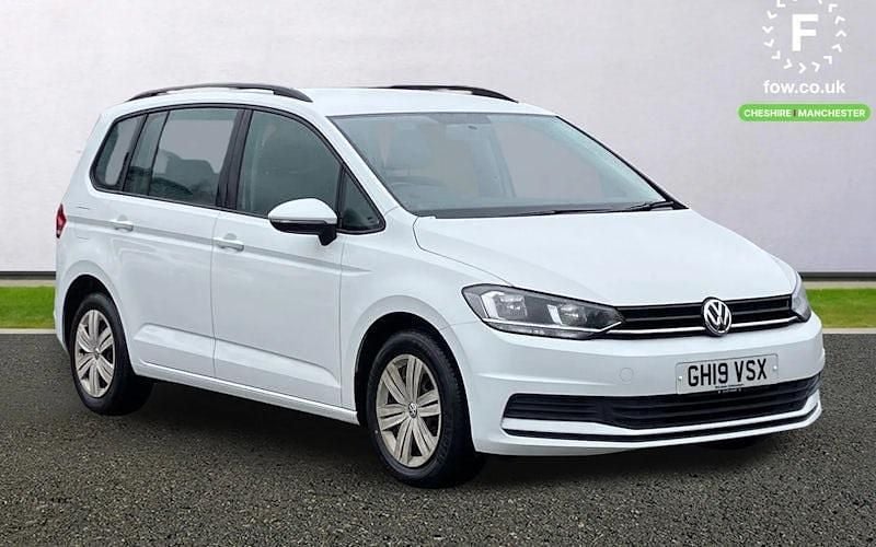 Used VW Touran S 116 HP (85 kW) 2019 White MPV