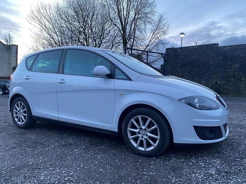 Used Seat Altea Copa 2013 White MPV