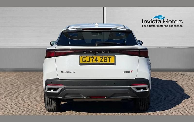 Used Omoda 5 186 HP (136 kW) 2024 White SUV