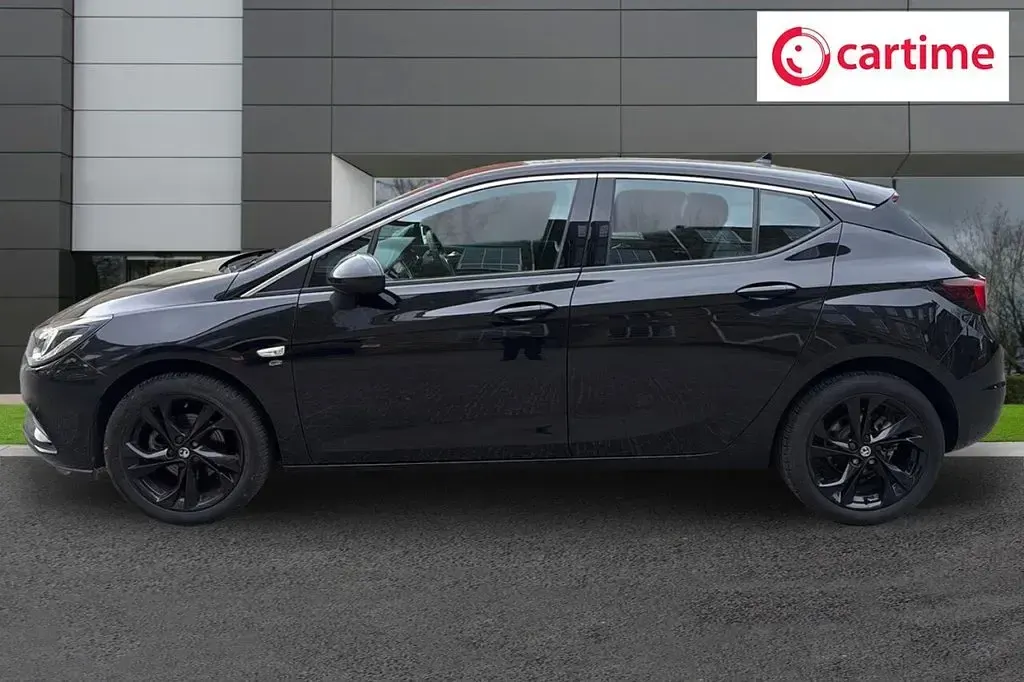 Used Vauxhall Astra Elite 150 HP (110 kW) 2019 Black Hatchback