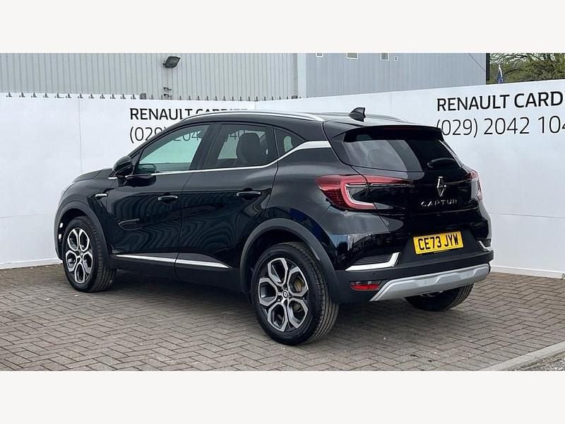 Second-hand Renault Captur Techno 91 CP (66 kW) 2023 Negru SUV