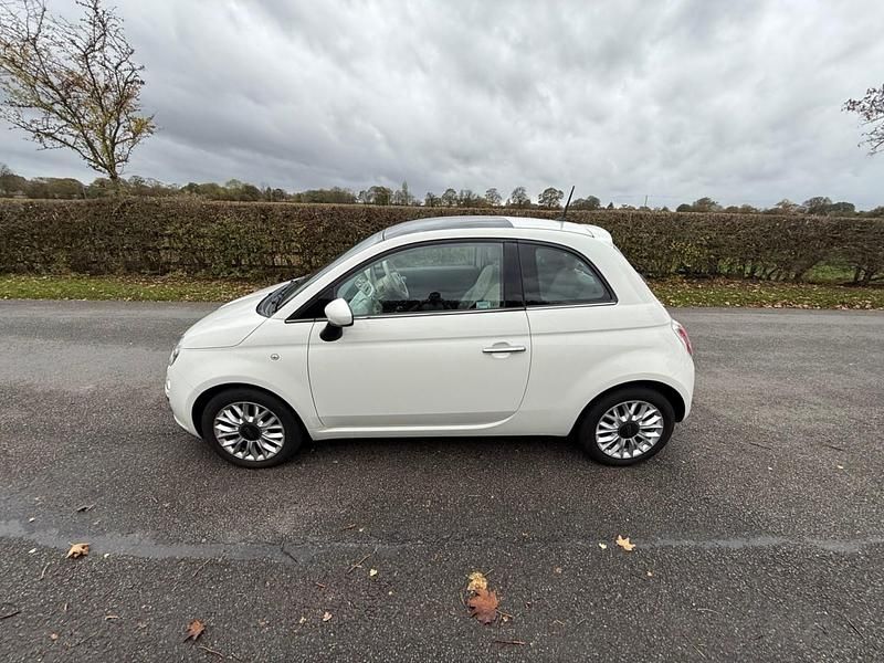 Used Fiat 500 Lounge 69 HP (50 kW) 2014 White Hatchback