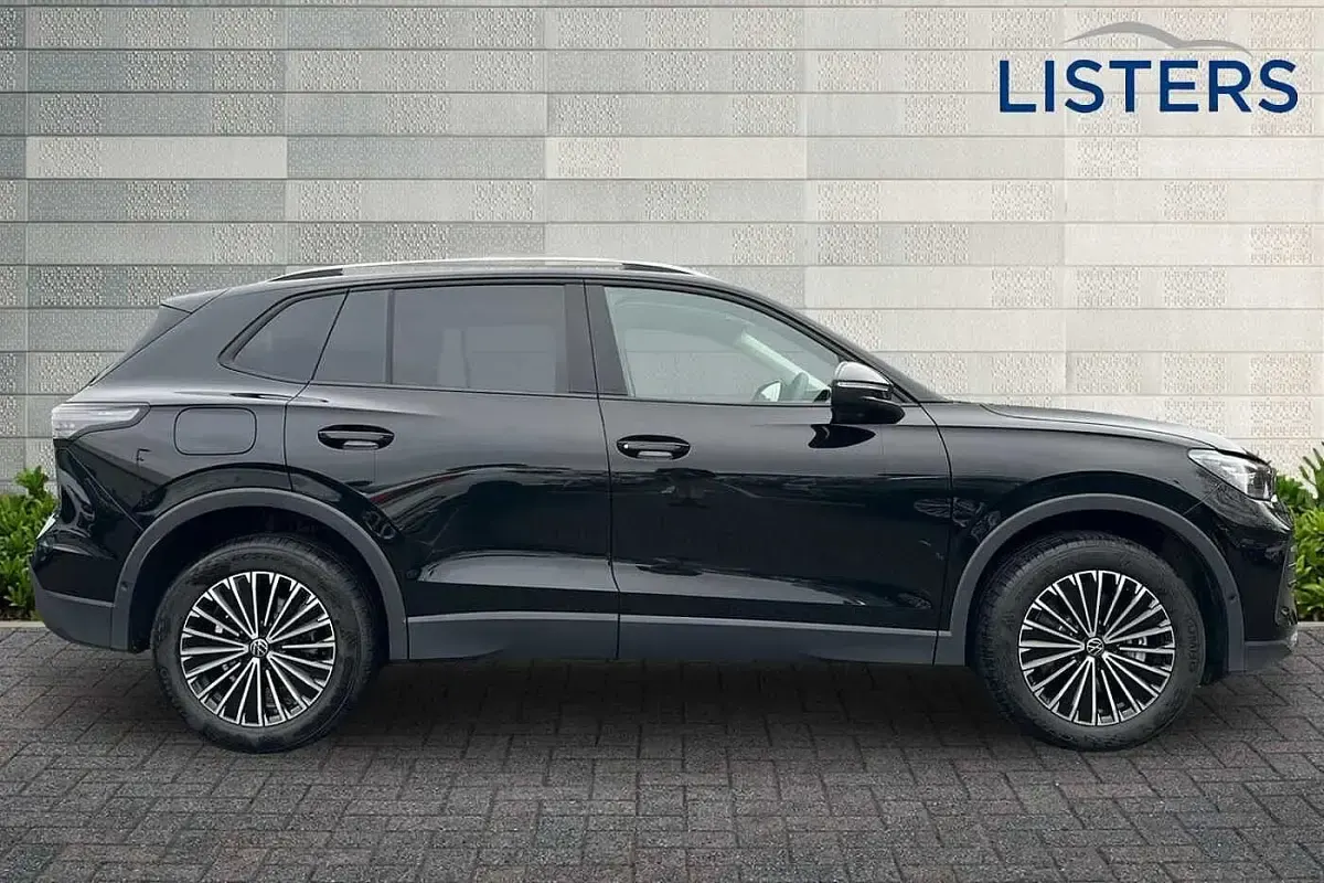 Used VW Tiguan Match 204 HP (150 kW) 2025 Black SUV