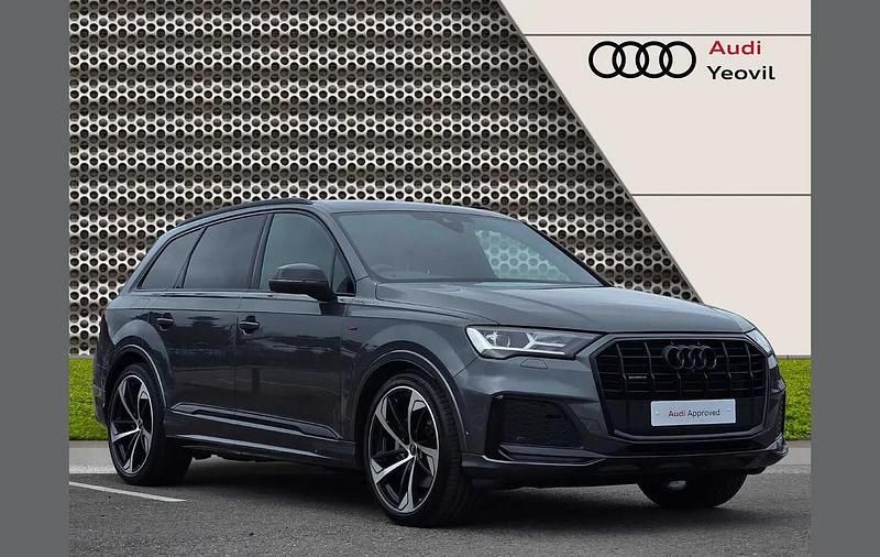Used Audi Q7 Black Edition 281 HP (206 kW) 2023 Grey SUV