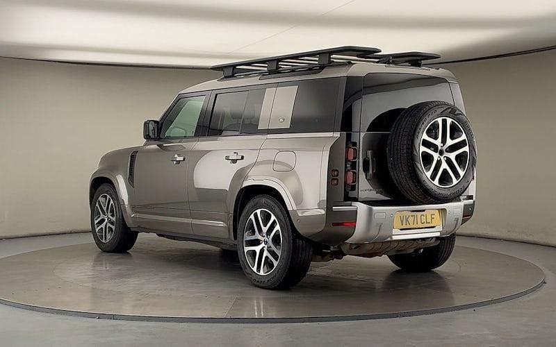Used Land Rover Defender 404 HP (297 kW) 2023 SUV