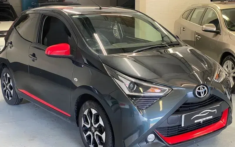 Used Toyota Aygo Trend 72 HP (52 kW) 2019 Grey Hatchback