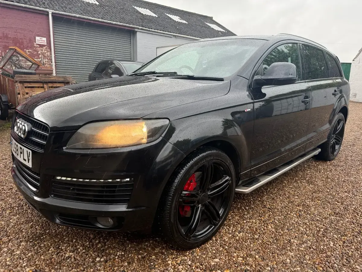 Used Audi Q7 S-Line 240 HP (176 kW) 2008 Black SUV