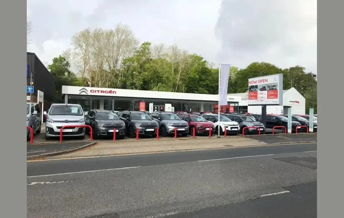 Used Citroën C3 Aircross PureTech 110 HP (80 kW) 2023 Grey SUV