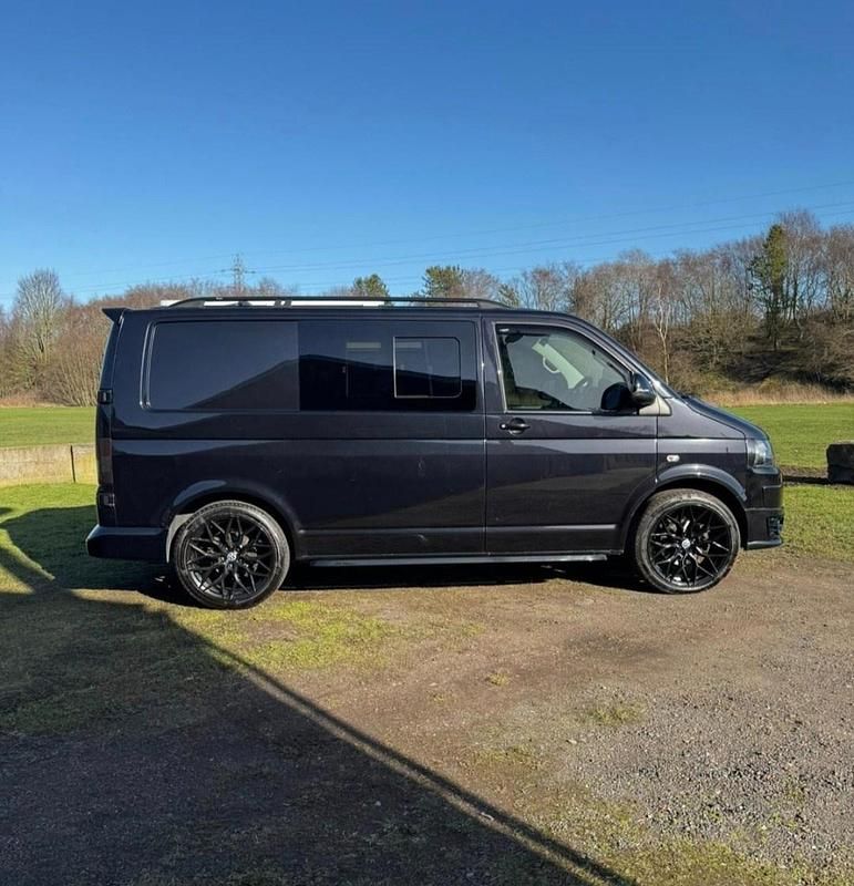 Used VW T6 102 HP (75 kW) 2015 Black Van