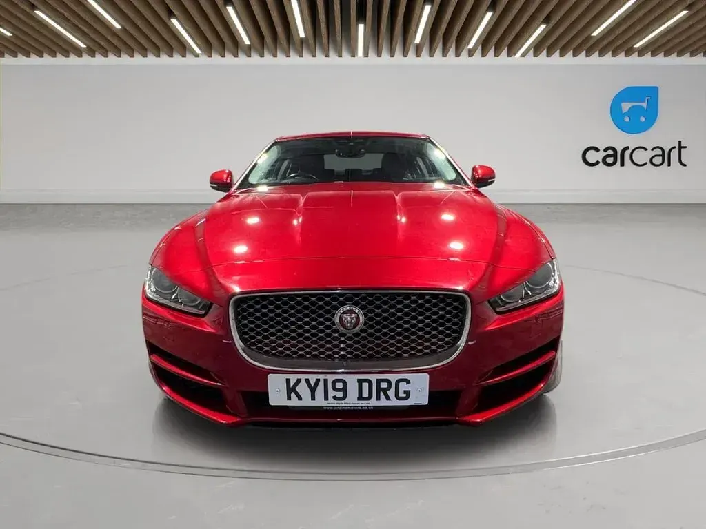 Used Jaguar XE Portfolio 250 HP (183 kW) 2019 Red Sedan