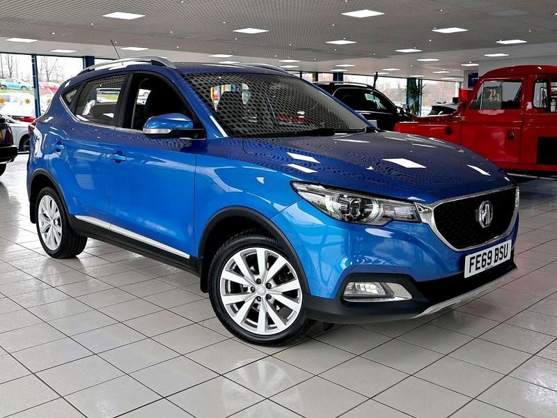 Blue Used 2019 MG ZS Excite Hatchback | £9,789 (Fair price) - Image 1/4