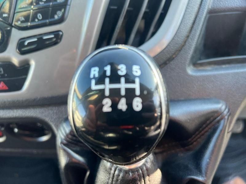 Used Ford Transit 130 HP (95 kW) 2018 White Van