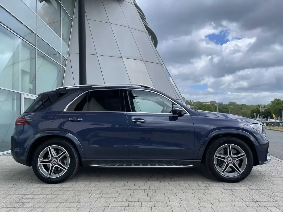 Used Mercedes GLE450 AMG AMG line 367 HP (269 kW) 2023 Blue SUV