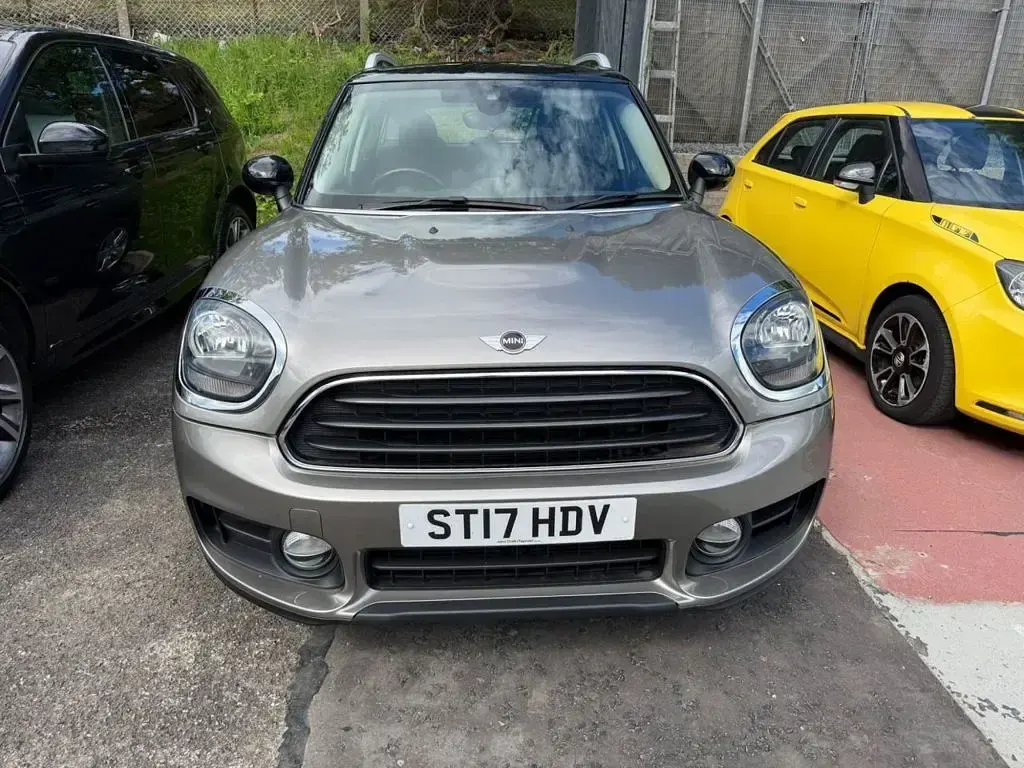 Used Mini Cooper Countryman 136 HP (100 kW) 2017 Silver SUV