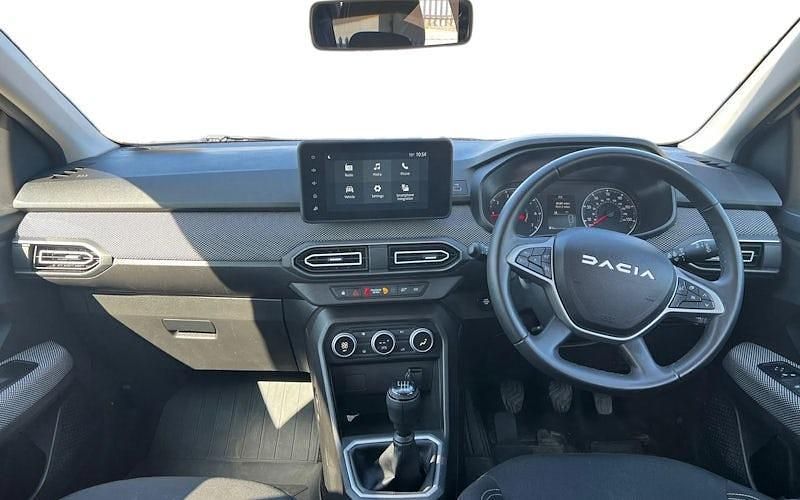 Second-hand Dacia Jogger Expression 110 CP (80 kW) 2025 Monovolum