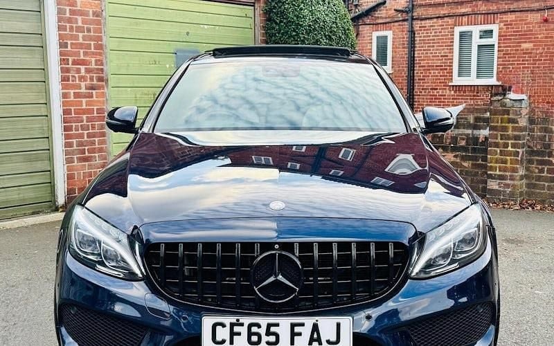 Used Mercedes C250 AMG Line Premium Plus 204 HP (150 kW) 2016 Sedan