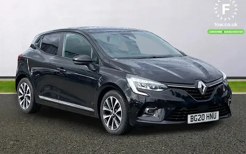 Used Renault Clio Iconic 101 HP (74 kW) 2020 Hatchback