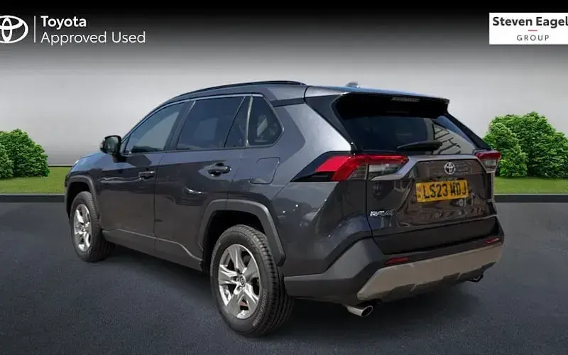 Used Toyota RAV4 218 HP (160 kW) 2022 SUV