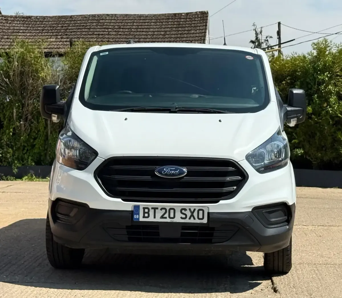Used Ford Transit Custom 130 HP (95 kW) 2020 White Van