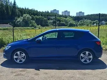 Used Seat Leon FR 130 HP (95 kW) 2020 Blue Hatchback