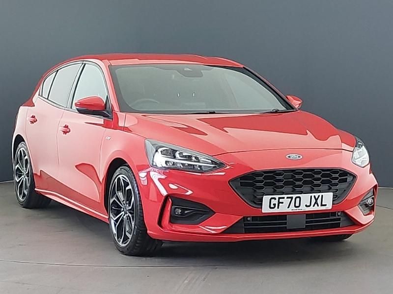 Used Ford Focus ST-Line X 120 HP (88 kW) 2020 Red Hatchback