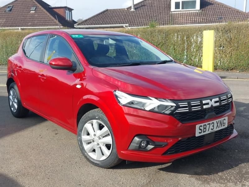 Used Dacia Sandero Expression 91 HP (66 kW) 2023 Red Hatchback