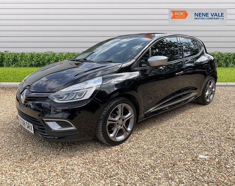 Used Renault Clio IV GT-Line 90 HP (66 kW) 2018 Black Hatchback