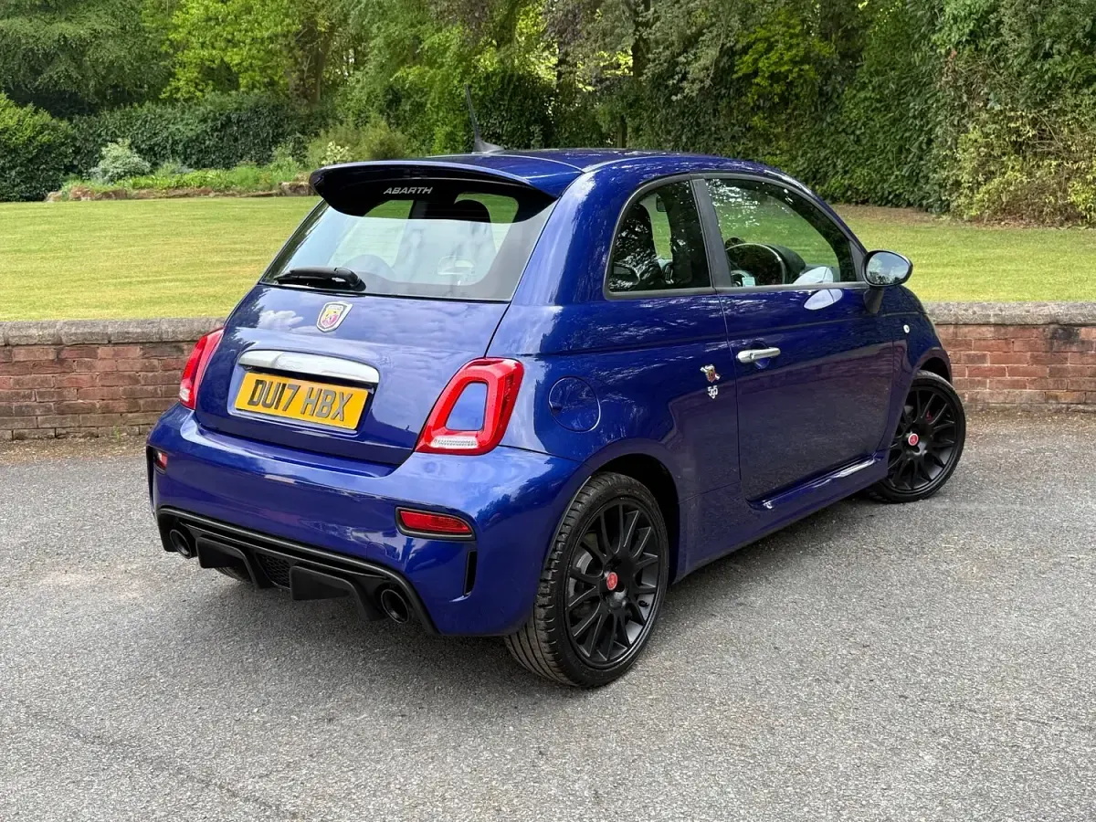 Used Abarth 595 145 HP (106 kW) 2017 Blue Hatchback