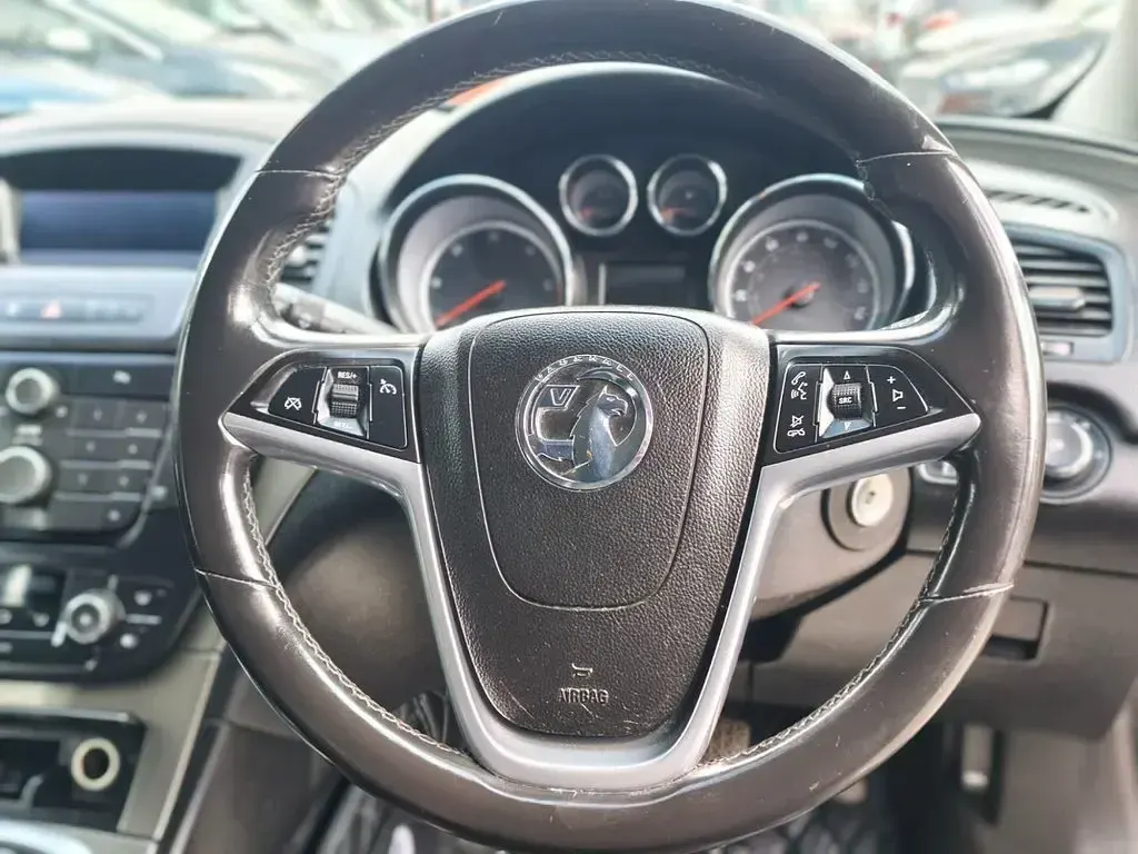 Used Vauxhall Insignia 2010 Black Hatchback