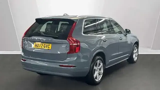 Begagnad Volvo XC90 Core 247 HK (181 kW) 2023 SUV