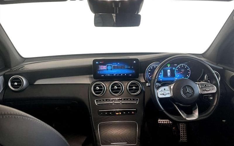 Used Mercedes GLC300 AMG Line Premium 258 HP (189 kW) 2023 Coupe