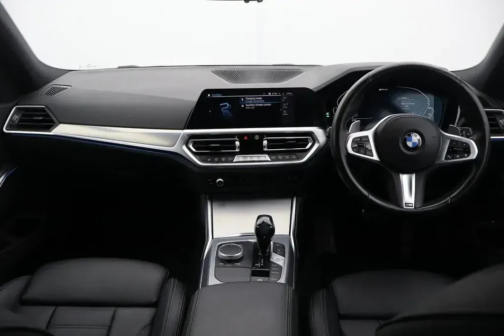 Used BMW 330e M Sport 2020 Black sapphire Estate