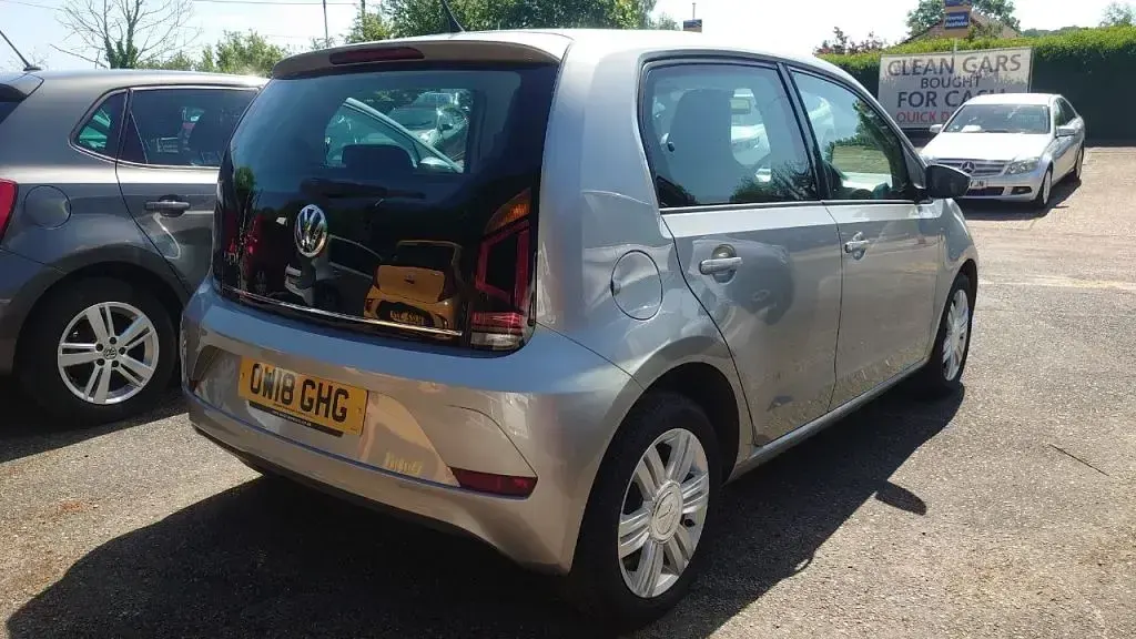 Used VW up! high up! 75 HP (55 kW) 2018 Silver Hatchback