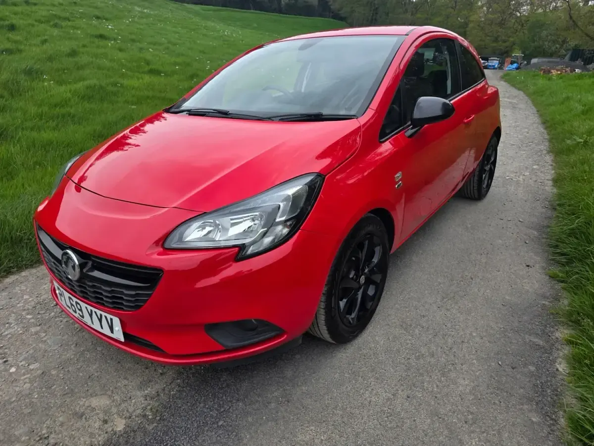 Second-hand Vauxhall Corsa 2019 Roșu Hatchback