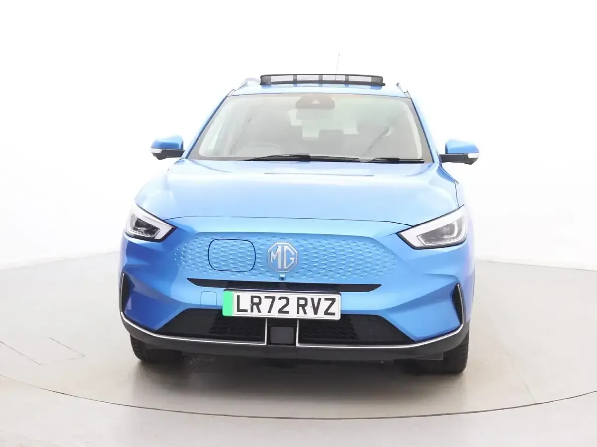Usado MG ZS Trophy 114 kW (156 HP) 2022 Azul SUV