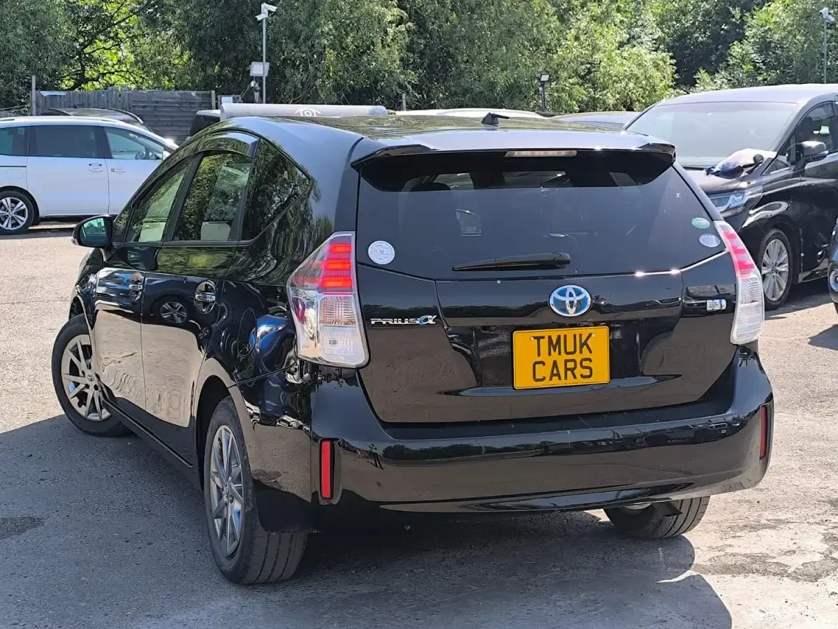 Used Toyota Prius+ 2016 Black MPV