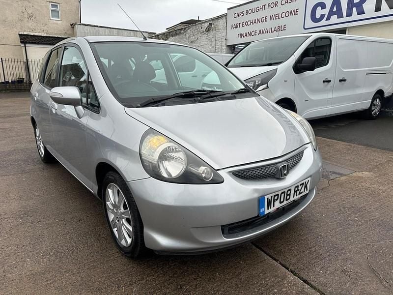 Silver Used 2008 Honda Jazz SE Hatchback | £1,595 (Fair price) - Image 1/4