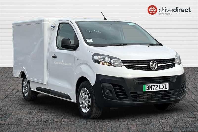 White Used 2022 Vauxhall Vivaro Van | £11,900 (Expensive) - Image 1/4